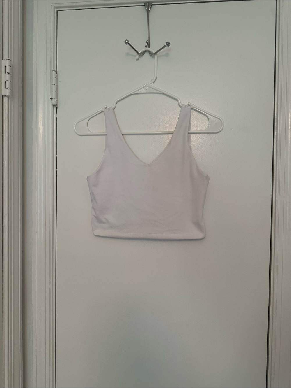 V-Neck Sports Bra with Crossed Back Bundle